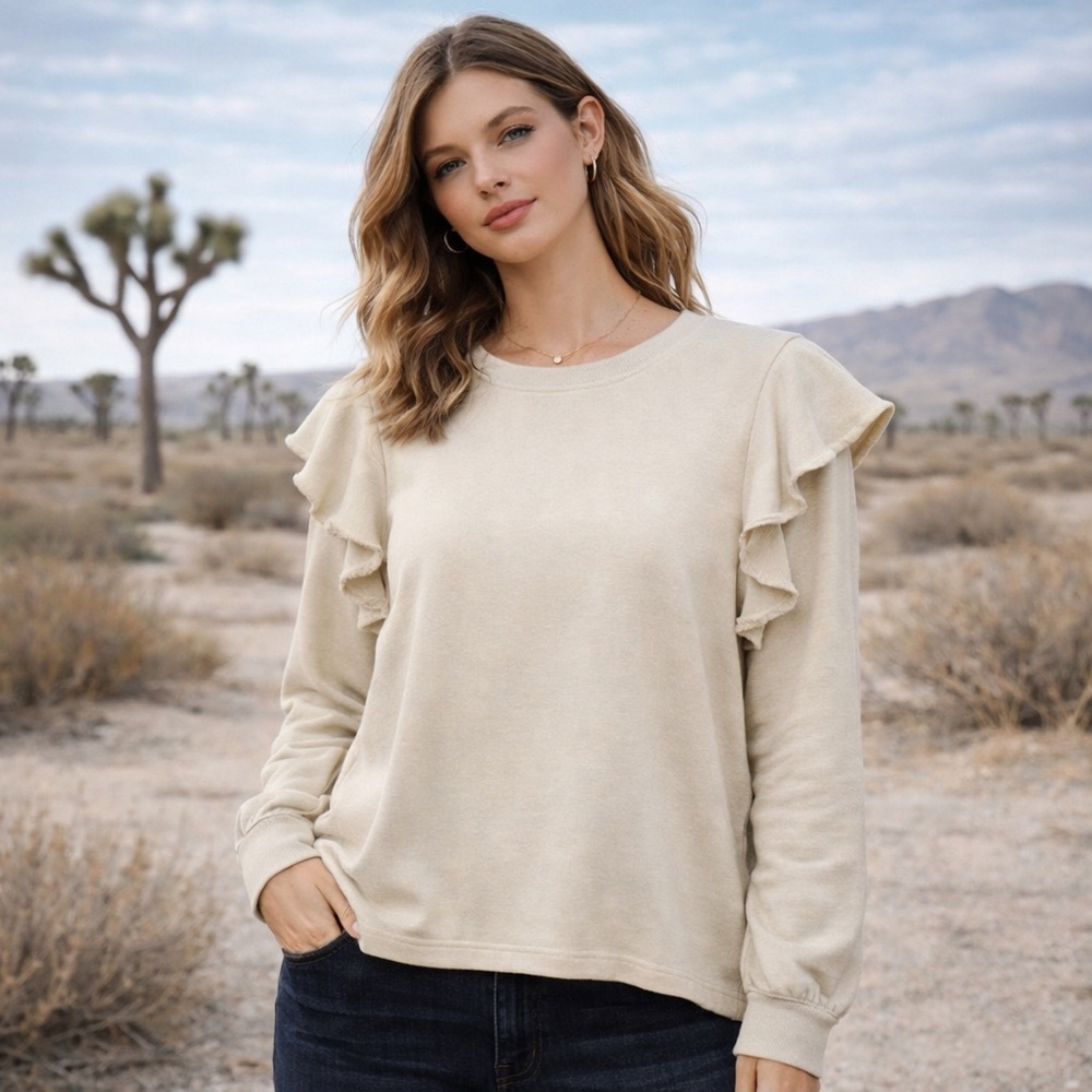 Universal Thread Women's Cream Ruffle Sleeve Sweatshirt